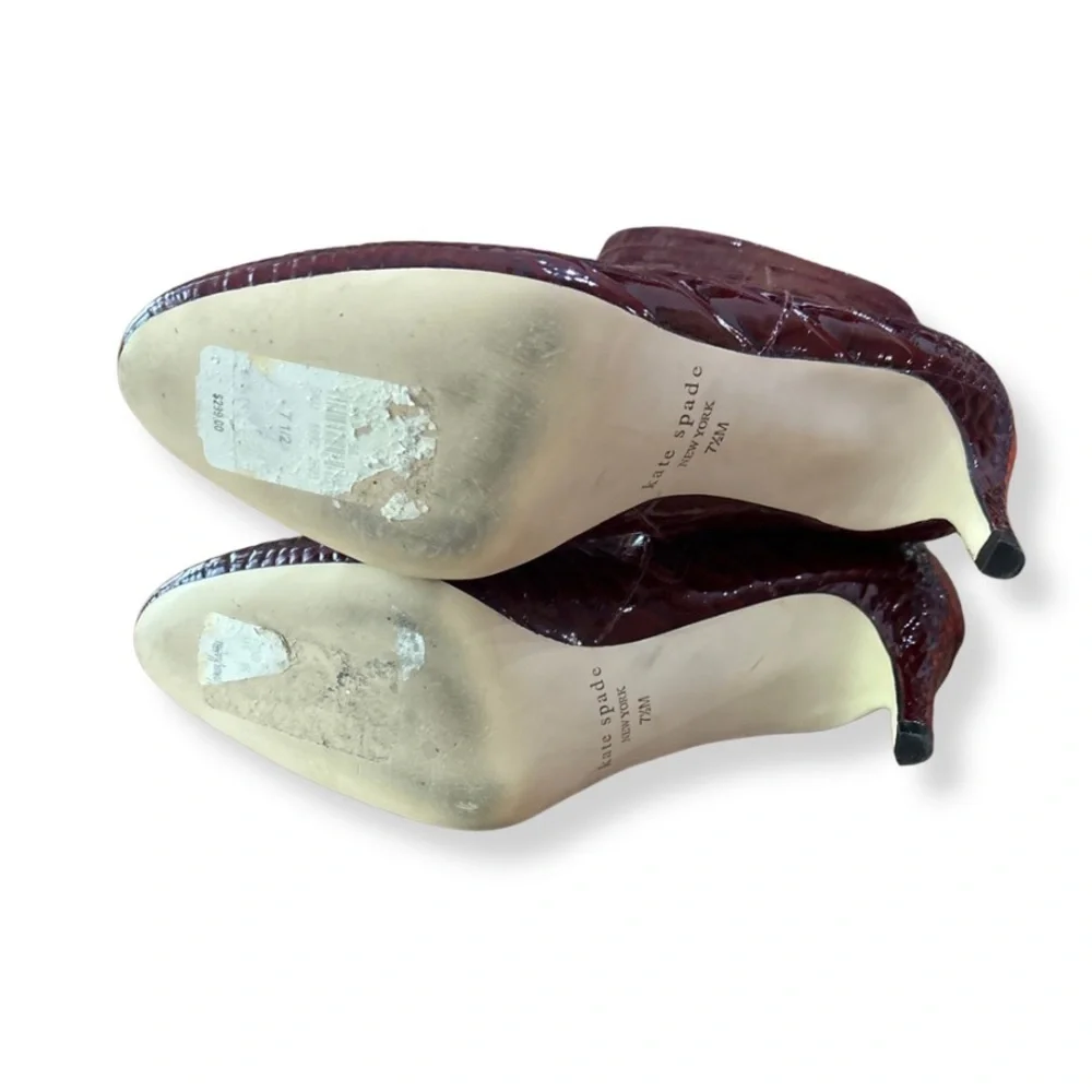 🍷 Kate Spade New York Croc Embossed Ankle Booties – Size 7.5M 🍷